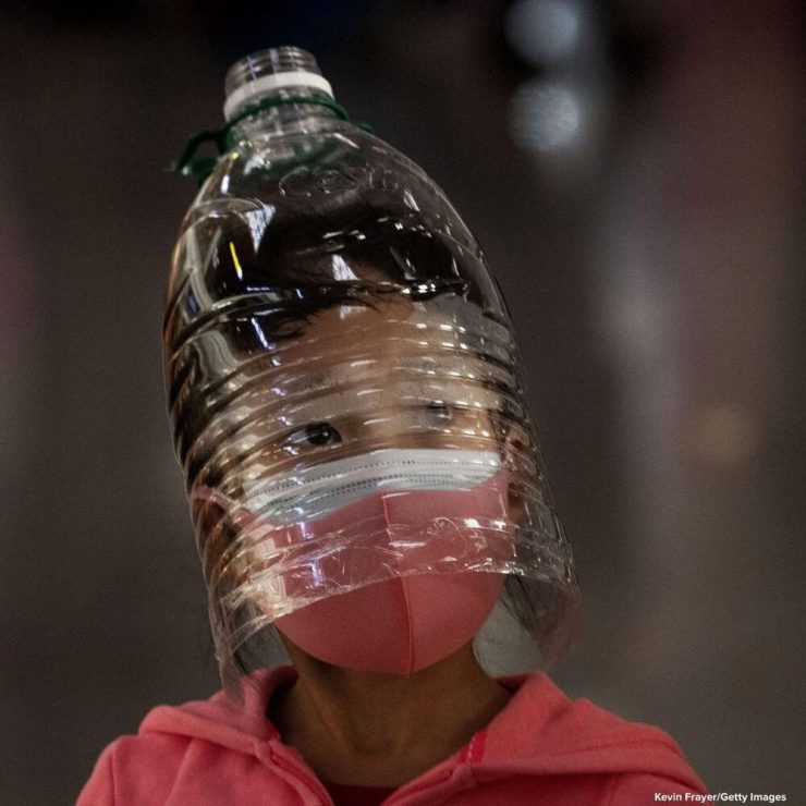 ماسک دست ساز کودکان چینی برای فرار از کرونا